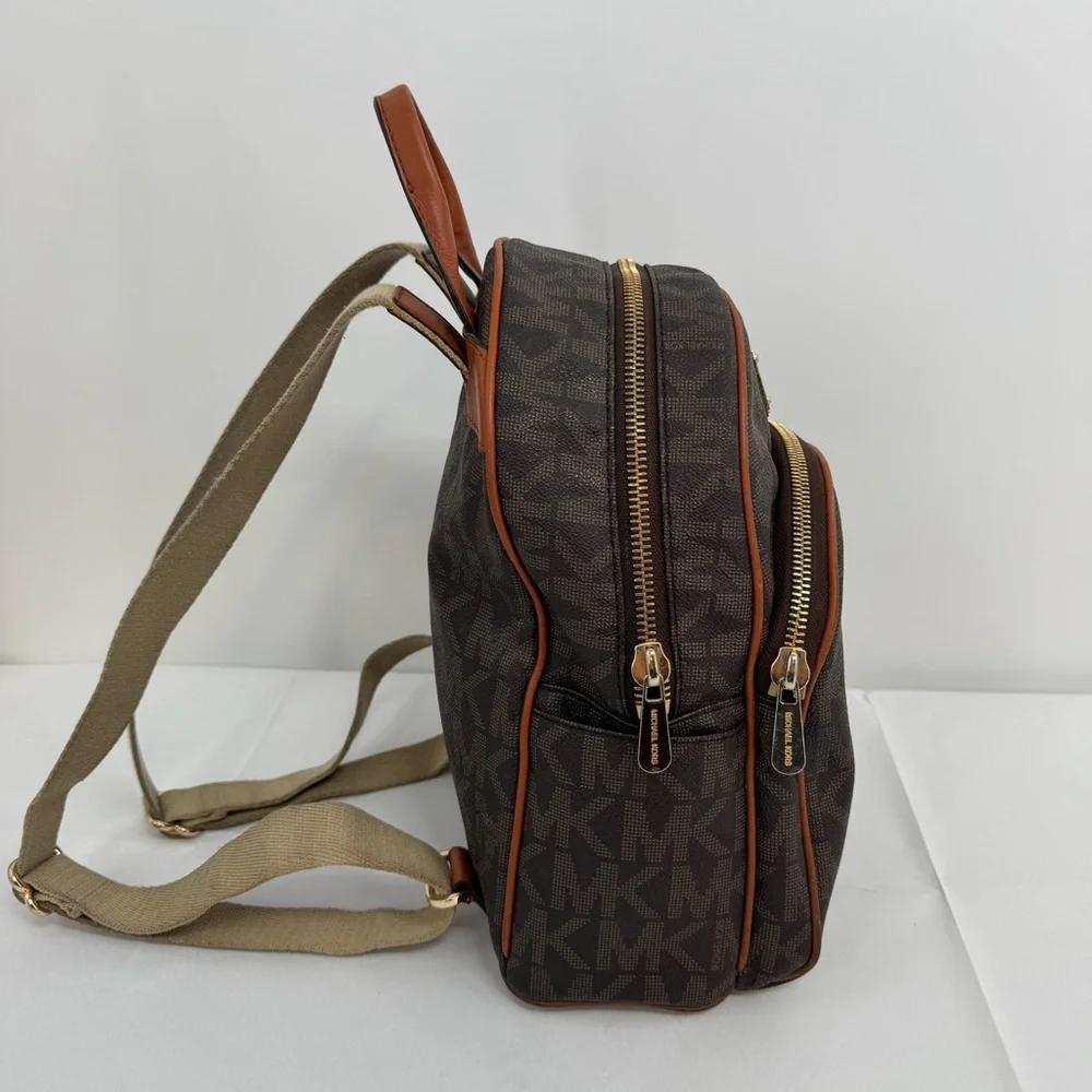 Michael Kors Jet Set Signature Backpack Brown - Picture 2 of 14